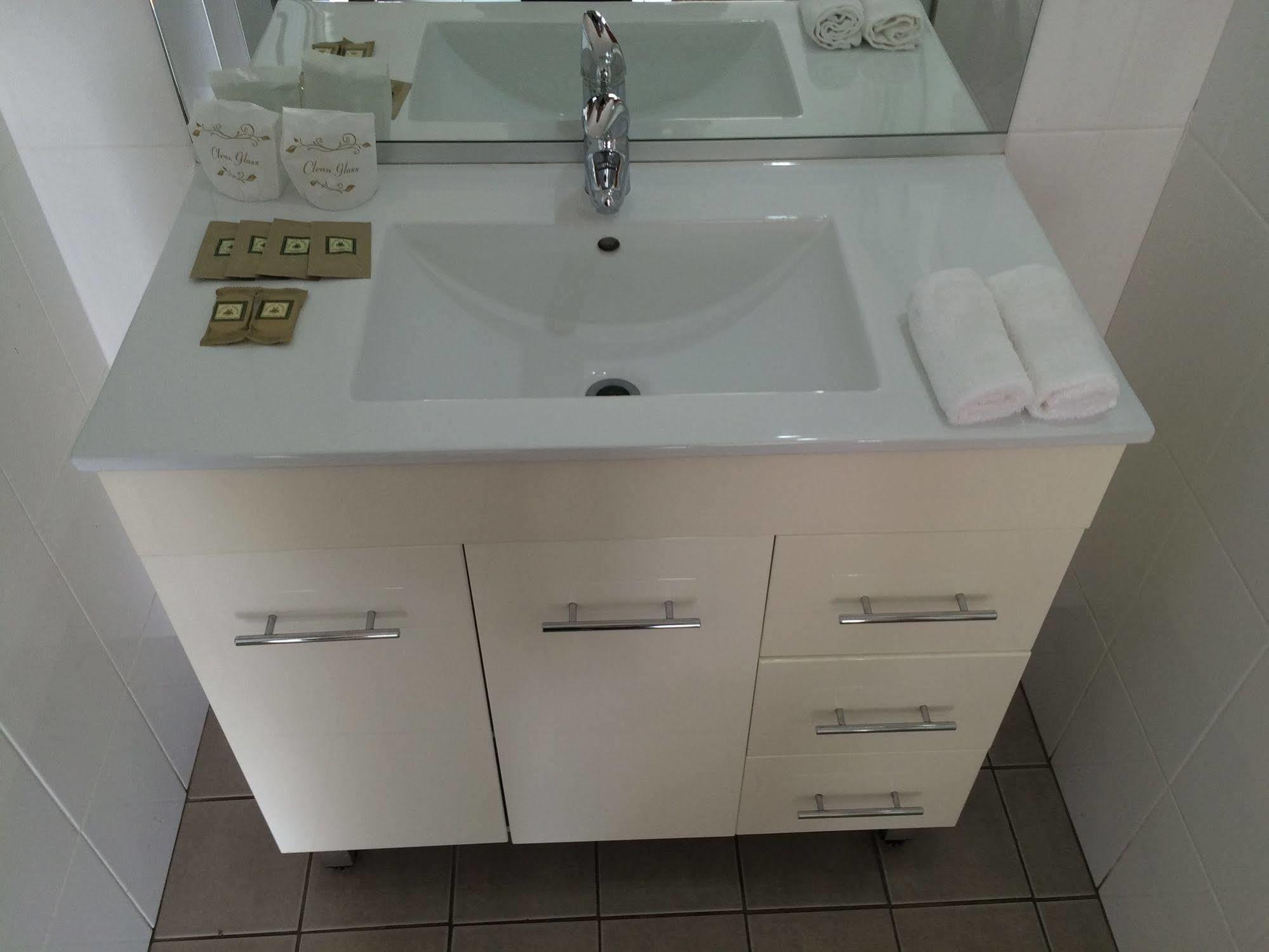 Liberty Plains Motor Inn Sydney Esterno foto